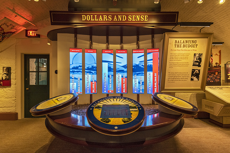  The Ohio Statehouse Museum Education Center has interactive, educational exhibits.