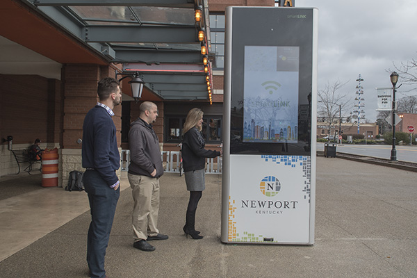 The area's first smartLINK portal was installed at Newport On the Levee last December.