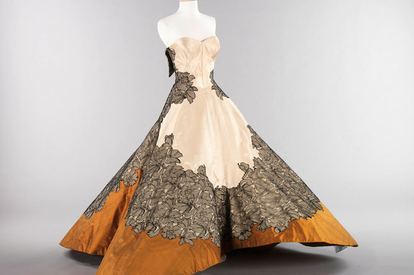 Cincinnati Art Museum is now showing 20th Century fashion from the Brooklyn Museum Costume Collection