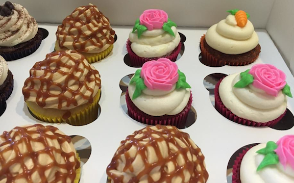 Indulgence by Ryan is an online bakery offering dessert items