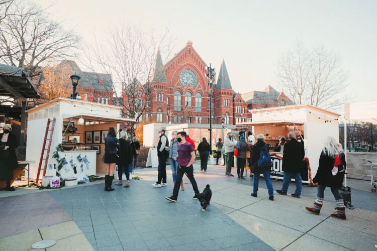 Perusing Winter Market with the whole family in tow (including Fido) makes for a great afternoon.