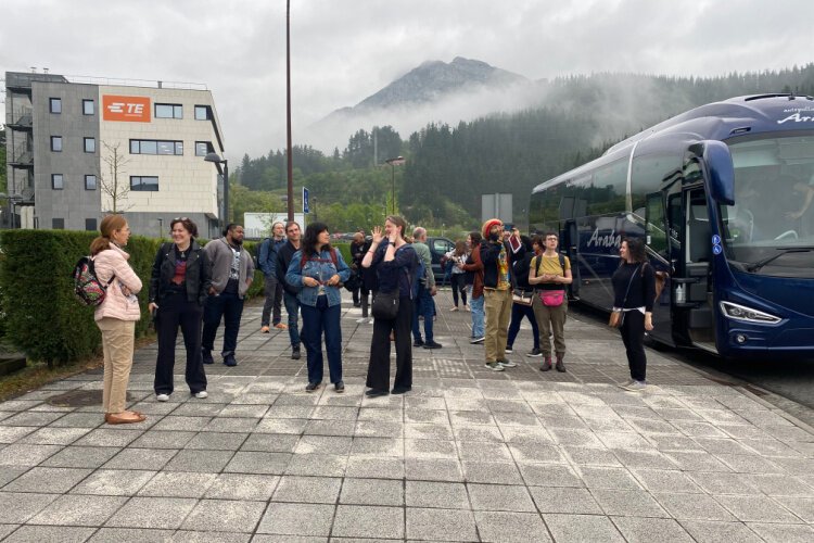  Disembarking from the tour bus in the town of Mondragon