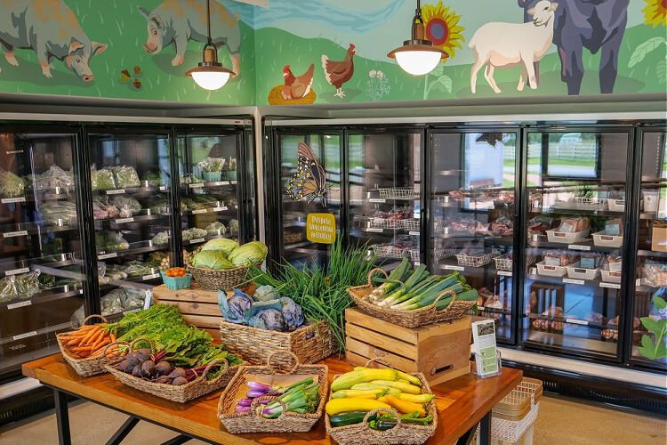 The Greenacres Farm Stand’s offerings fluctuate with the seasons and provide a flavorful harvest of local produce.