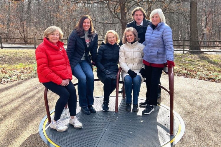 (r to l) Jason Barron, and Foundation Board member, Jane Reed Terril with members from the Garden Club of Cincinnati who spearheaded the project for a new spinner at Mt. Airy Forest.