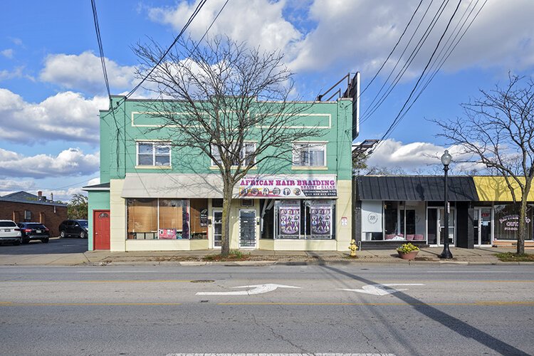 This hair-braiding salon stands tall.