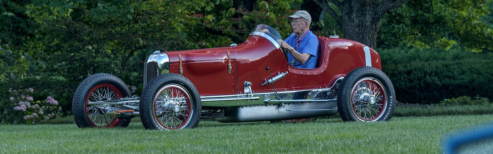 A 1930s-vintage Indianapolis 500-style racecar joined the parade at the 2024 Concours d’Elegance.