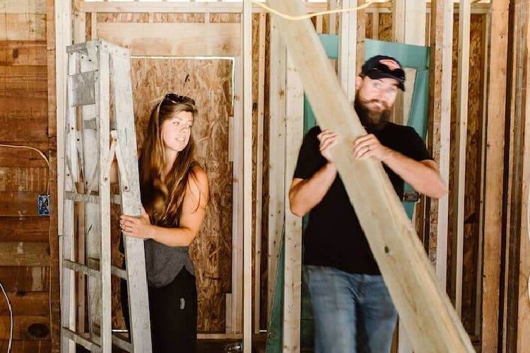 Colin and Christina Beck hope to win $100,000 to start their own flipping franchise.