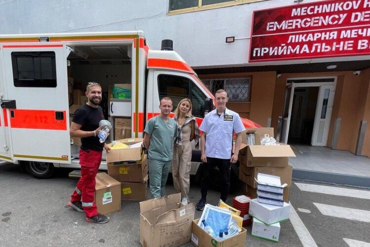 Emergency room workers at a hospital in Slovyansk, Ukraine, receive supplies gathered and shipped by Cincy4Ukraine. The city is located in the contested Donetsk region.