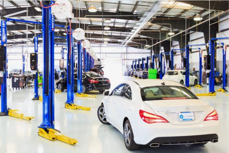 A Carvana service and distribution facility similar to what it’s building in Butler County.