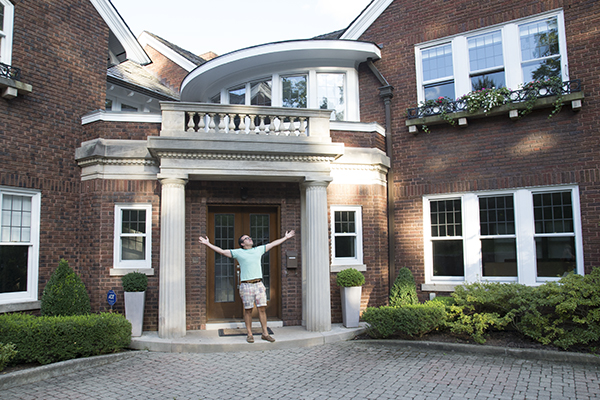 Top of the food chain at an East Walnut Hills mansion