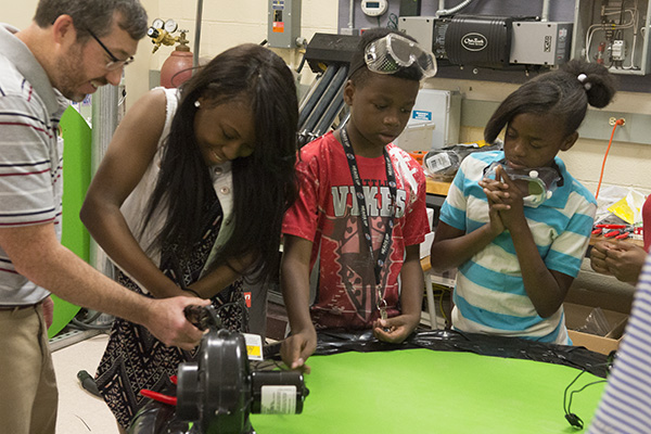 King Academy students participate in a summer science program at Cincinnati State