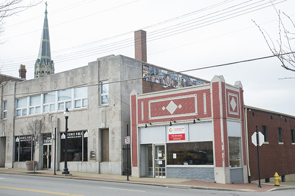 Transformations CDC on Warsaw Avenue is a haven for immigrants settling in Price Hill