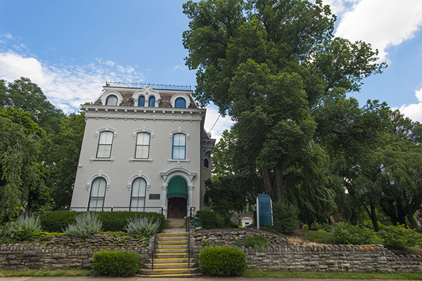 Baker Hunt Art & Cultural Center