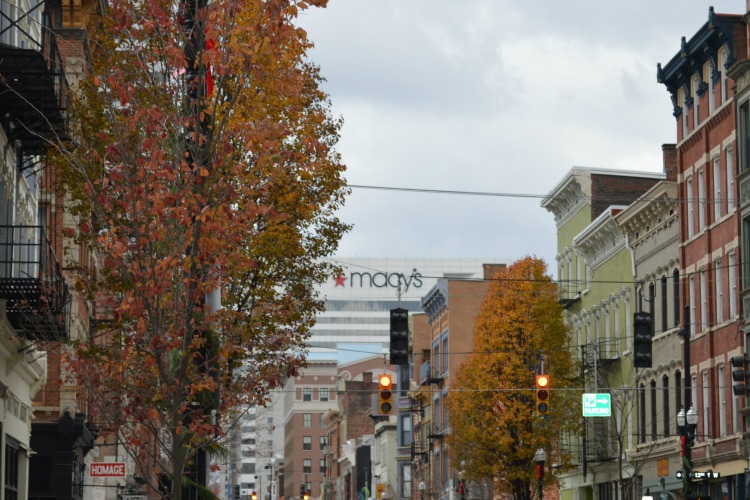 Thanks to a variety of companies both large and small, Cincinnatians have many job opportunities.