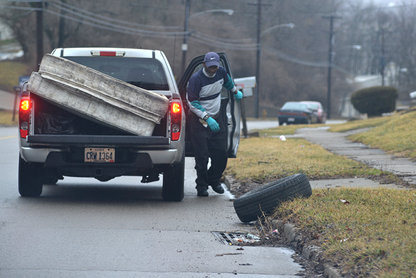 Bob Greenlee helps clean up Price Hill