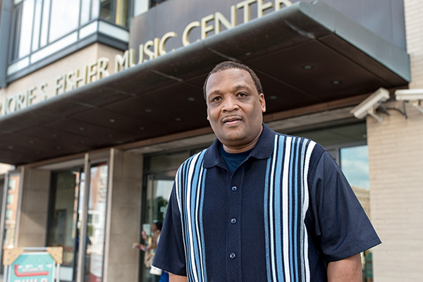 LaMont "Showboat" Robinson wants to create an R&B Hall of Fame in Detroit