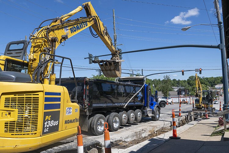 Miami Avenue in Madeira is being rebuilt.